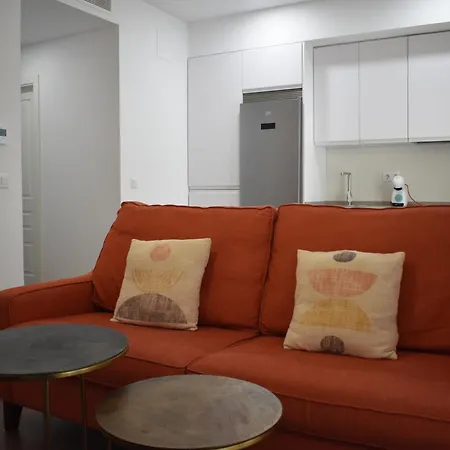 Bodeguetas Apartment *