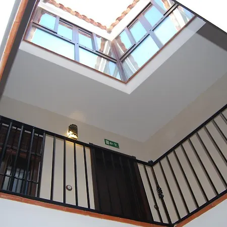 Bodeguetas Apartment Constantina